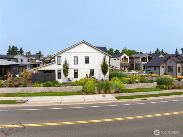 Property photo for 212 Riverwalk Dr., Lynden photo 5