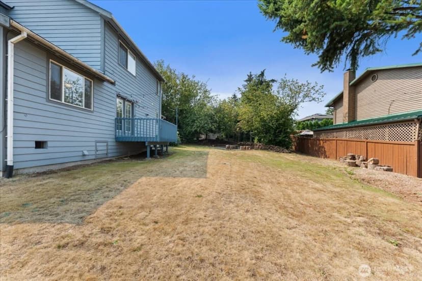 Property photo for 10122 Se 268th Street, Kent photo 36
