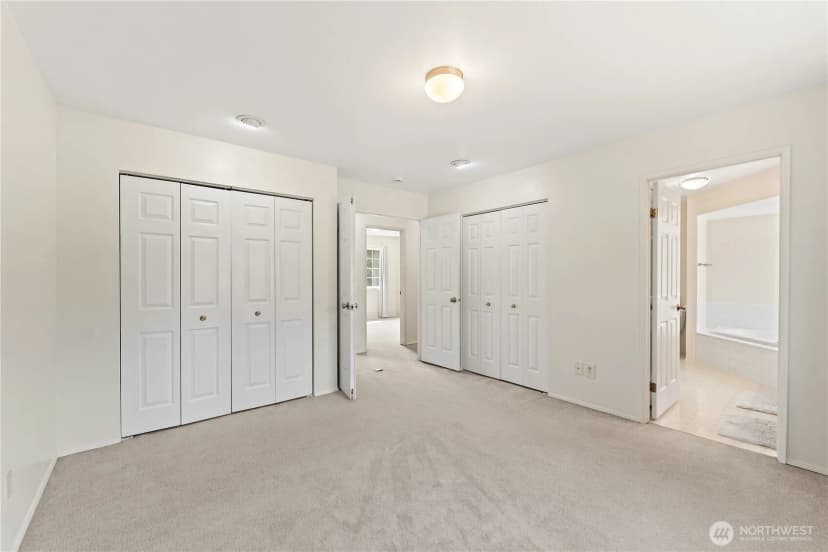 Property photo for 10122 Se 268th Street, Kent photo 22