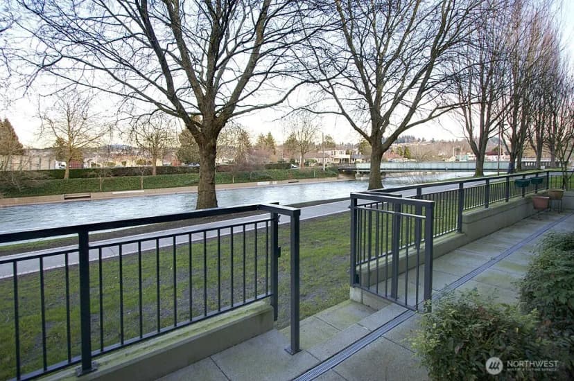 Property photo for 55 Williams Avenue S #201, Renton photo 37