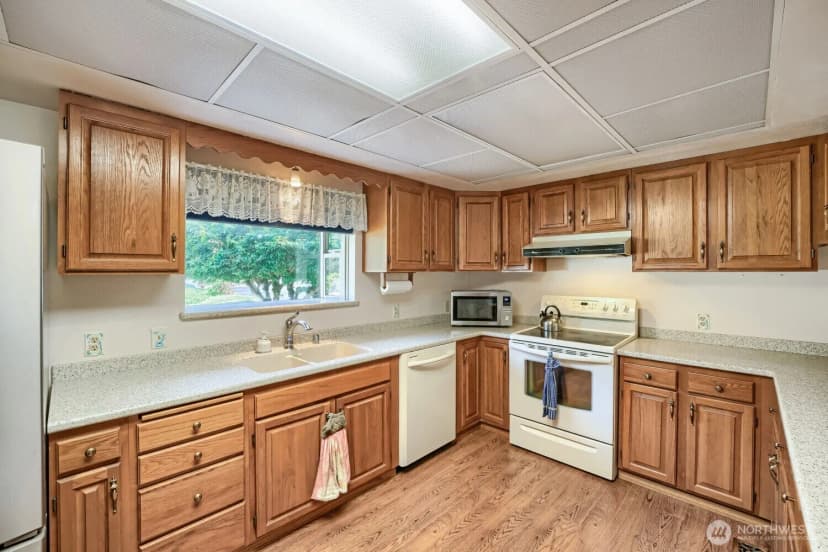 Property photo for 16108 43rd Street E, Sumner photo 8