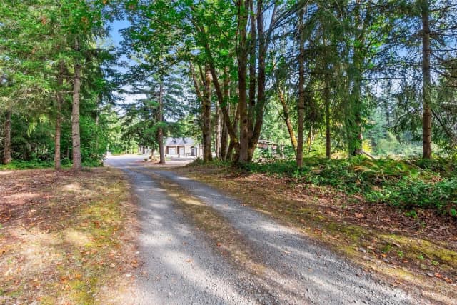Property photo for 14512 Brenda Drive Se, Yelm photo 2