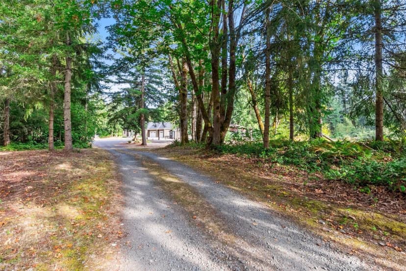 Property photo for 14512 Brenda Drive Se, Yelm photo 2