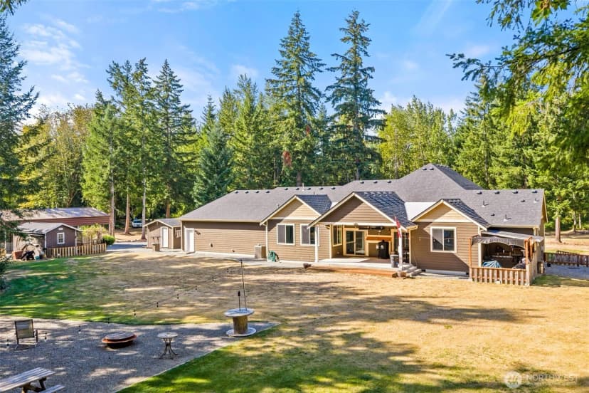 Property photo for 14512 Brenda Drive Se, Yelm photo 5
