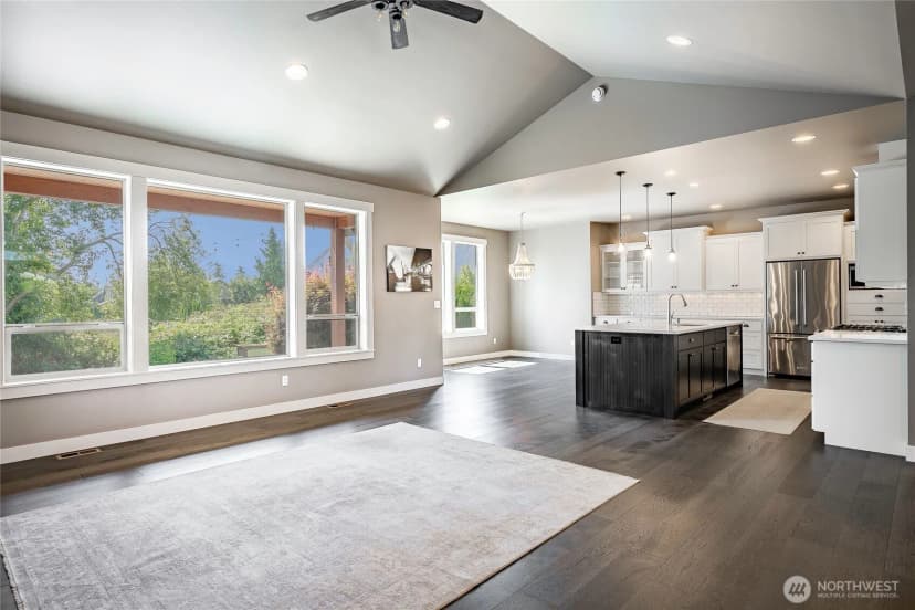 Property photo for 1312 Bradley Meadows Court, Lynden photo 9