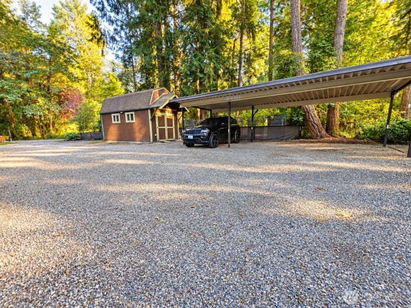 Property photo for 24527 250th Avenue Se, Maple Valley photo 20