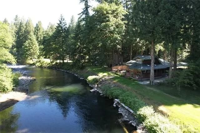 Property photo for 24527 250th Avenue Se, Maple Valley photo 4