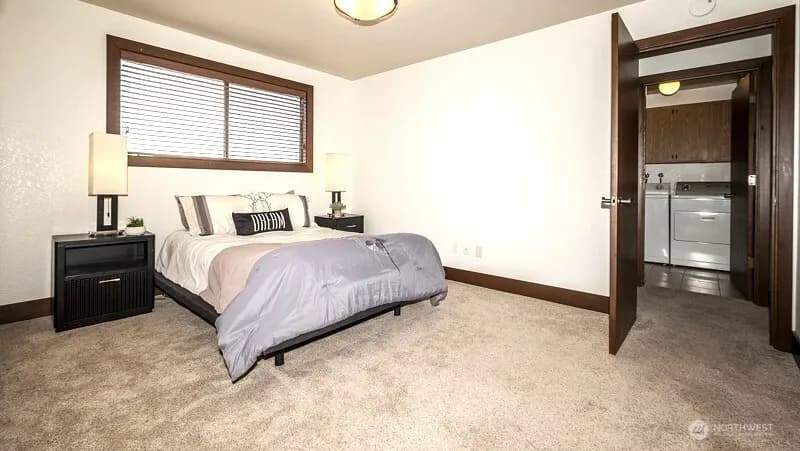 Property photo for 22222 Dock Avenue S #2c, Des Moines photo 17