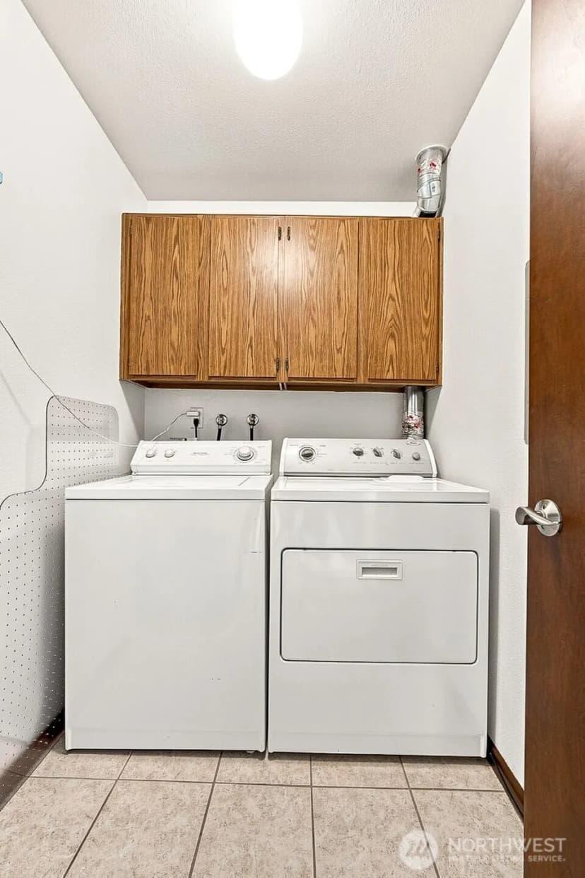 Property photo for 22222 Dock Avenue S #2c, Des Moines photo 20