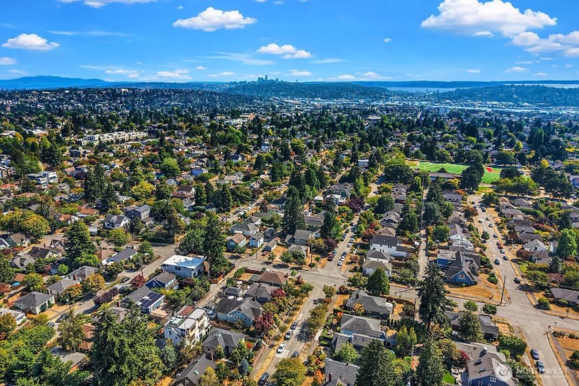 Property photo for 8012 20th Avenue Nw, Seattle photo 30