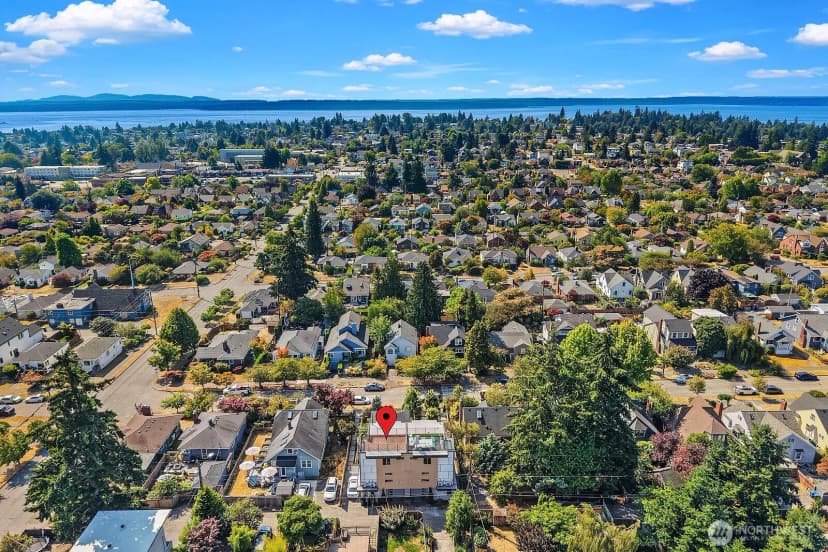 Property photo for 8012 20th Avenue Nw, Seattle photo 27