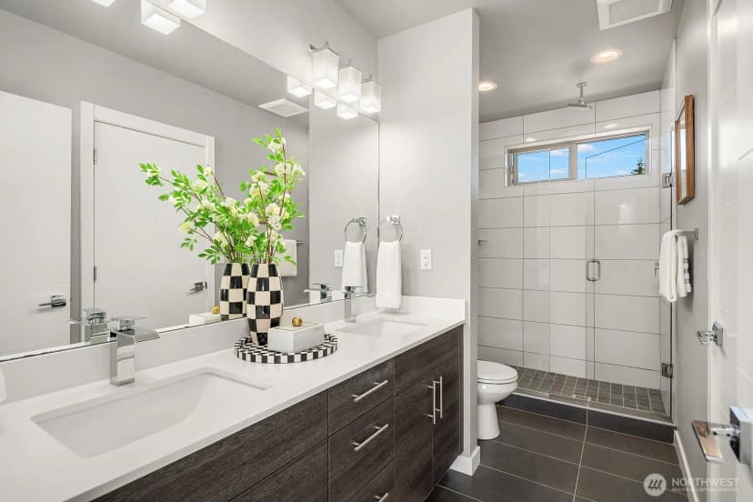 Property photo for 8012 20th Avenue Nw, Seattle photo 17