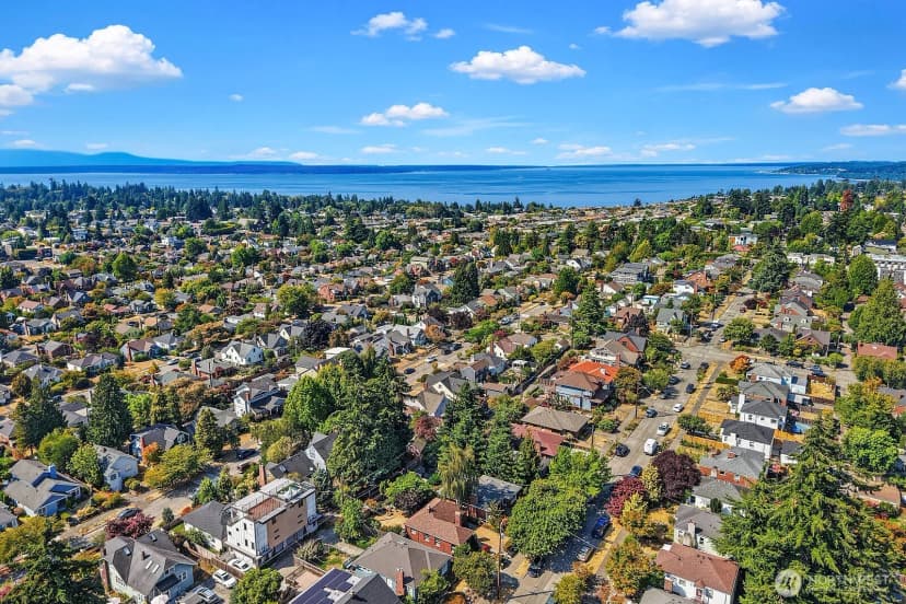 Property photo for 8012 20th Avenue Nw, Seattle photo 28