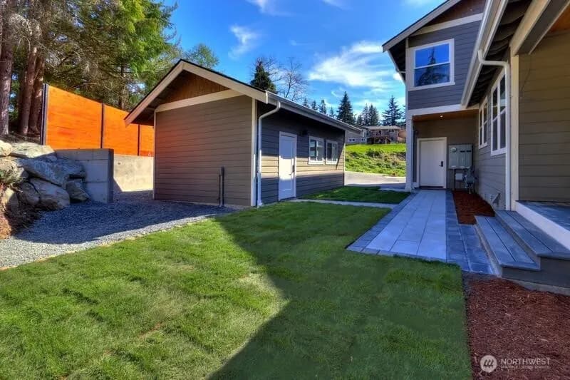 Property photo for 5921 164th Street Sw, Lynnwood photo 34