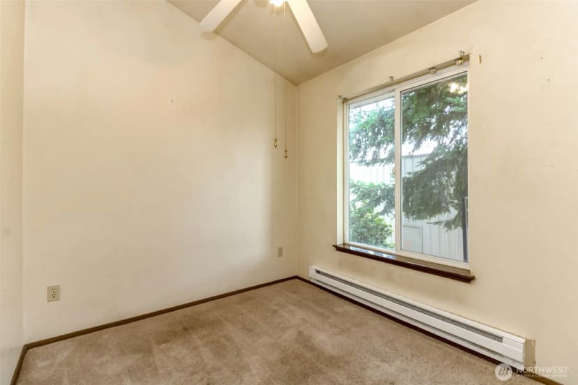 Property photo for 1102 8th Street Ne #4, Auburn photo 7