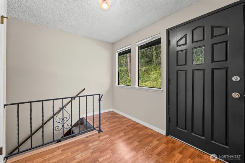 Property photo for 296 298 North Shore Boulevard, Fox Island photo 25