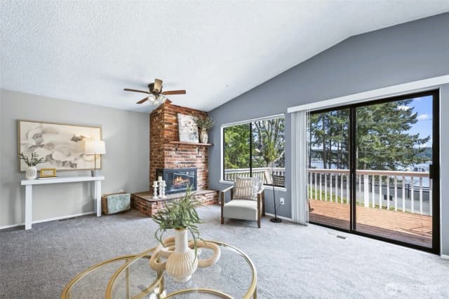 Property photo for 296 298 North Shore Boulevard, Fox Island photo 4
