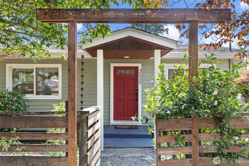Property photo for 3639 S Lucile Street, Seattle photo 4