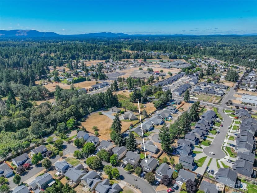 Property photo for 10469 Yelm Terra Street Se, Yelm photo 27