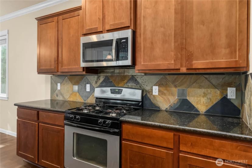Property photo for 19618 90th Avenue Ct E, Graham photo 10