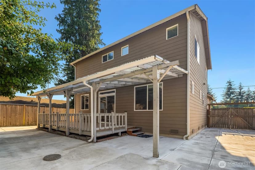 Property photo for 8313 Upper Ridge Road Se #2, Everett photo 19