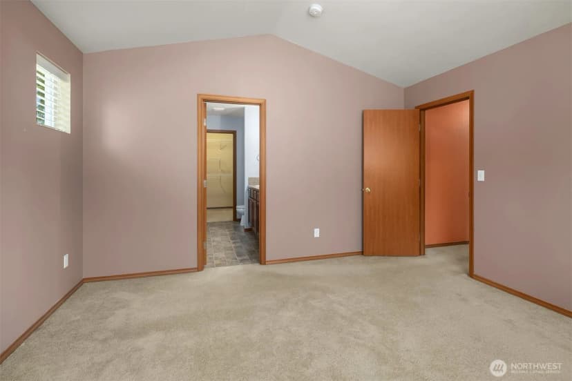 Property photo for 8313 Upper Ridge Road Se #2, Everett photo 23