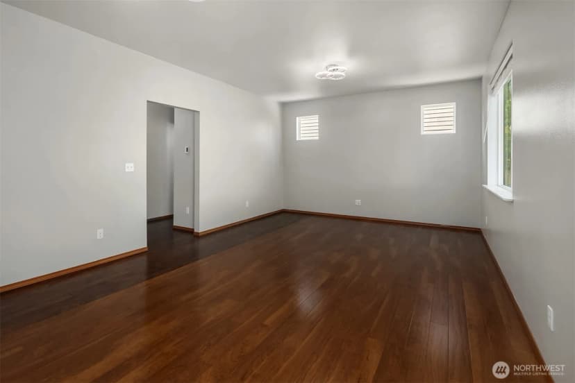 Property photo for 8313 Upper Ridge Road Se #2, Everett photo 13