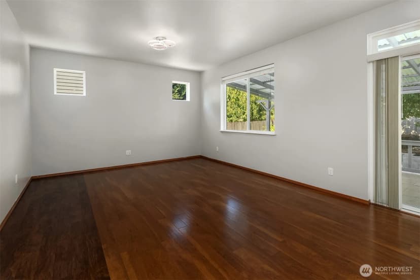 Property photo for 8313 Upper Ridge Road Se #2, Everett photo 12