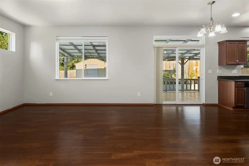 Property photo for 8313 Upper Ridge Road Se #2, Everett photo 11