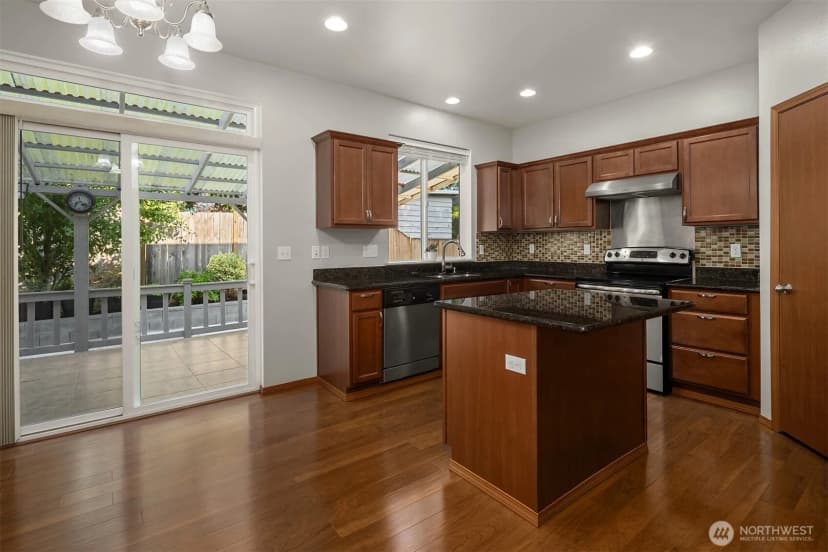 Property photo for 8313 Upper Ridge Road Se #2, Everett photo 8