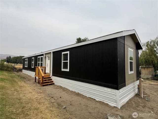 Property photo for 2400 Tacoma Ave #37, Bridgeport