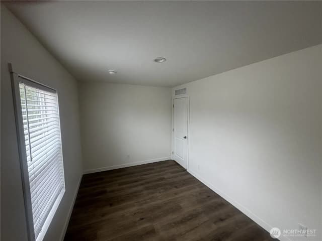 Property photo for 2400 Tacoma Ave #37, Bridgeport photo 5