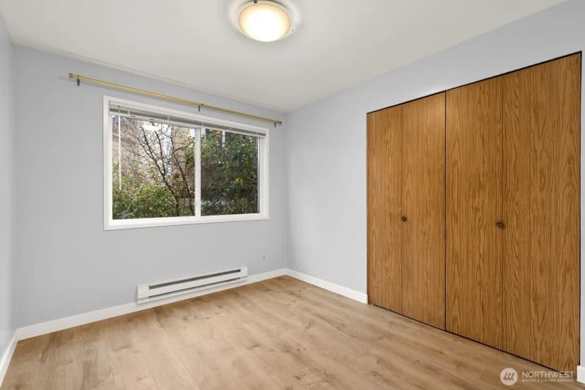 Property photo for 3660 Whitman Avenue N, Seattle photo 13