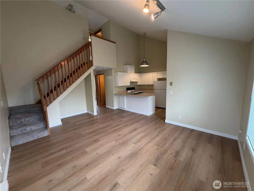 Property photo for 3660 Whitman Avenue N, Seattle photo 17