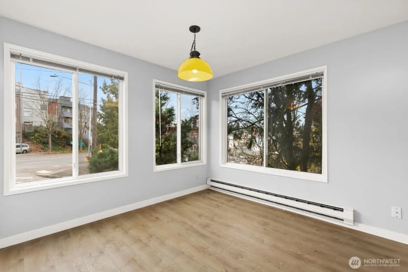 Property photo for 3660 Whitman Avenue N, Seattle photo 8