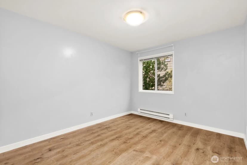 Property photo for 3660 Whitman Avenue N, Seattle photo 14