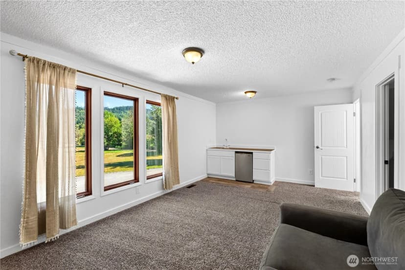 Property photo for 863 Sheets Road, Buckley photo 18