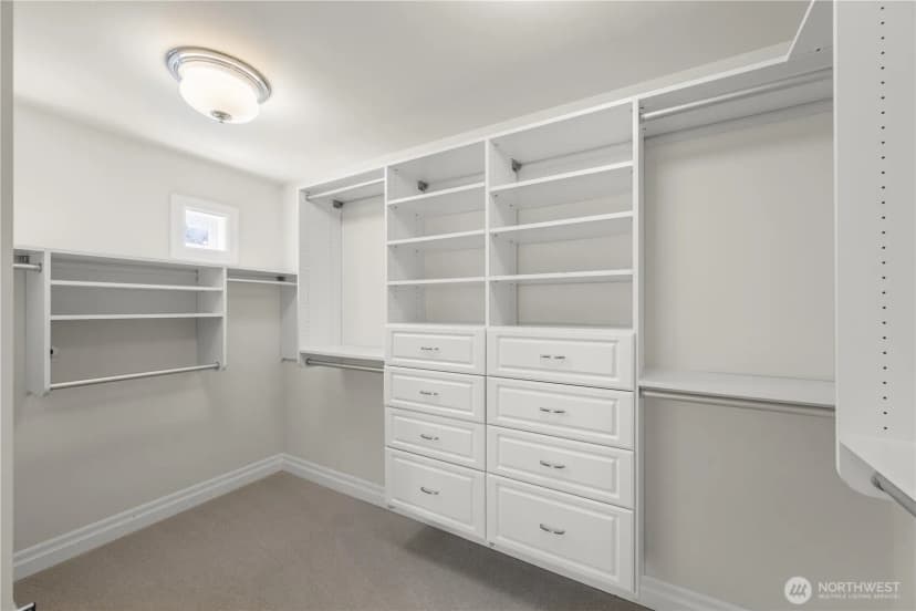 Property photo for 1308 100th Avenue Ne, Bellevue photo 20