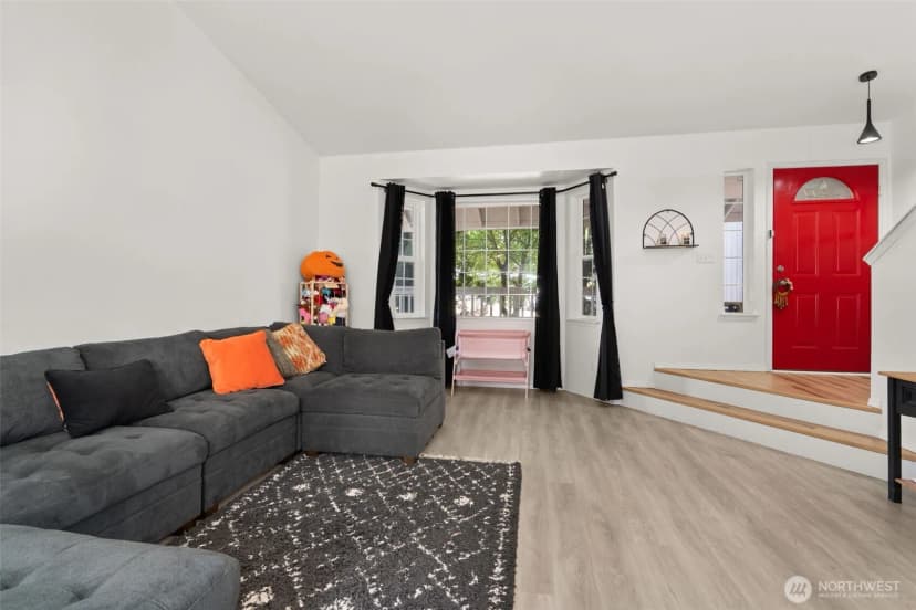 Property photo for 18133 Stoney Ct Se, Yelm photo 13