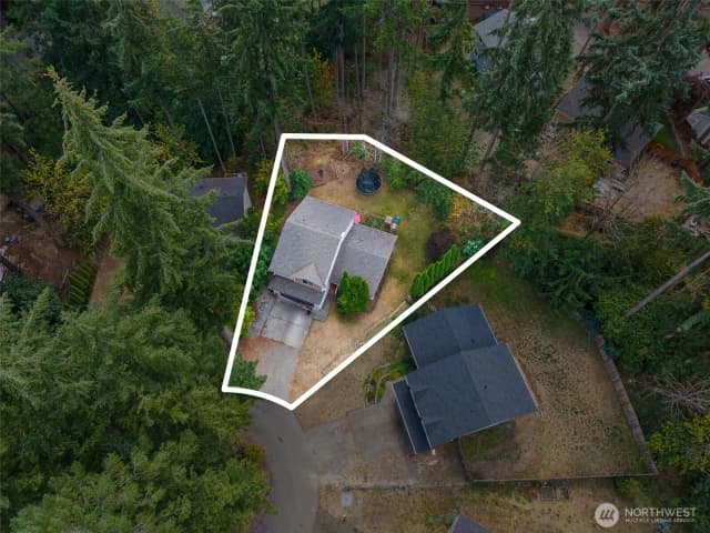 Property photo for 18133 Stoney Ct Se, Yelm photo 3