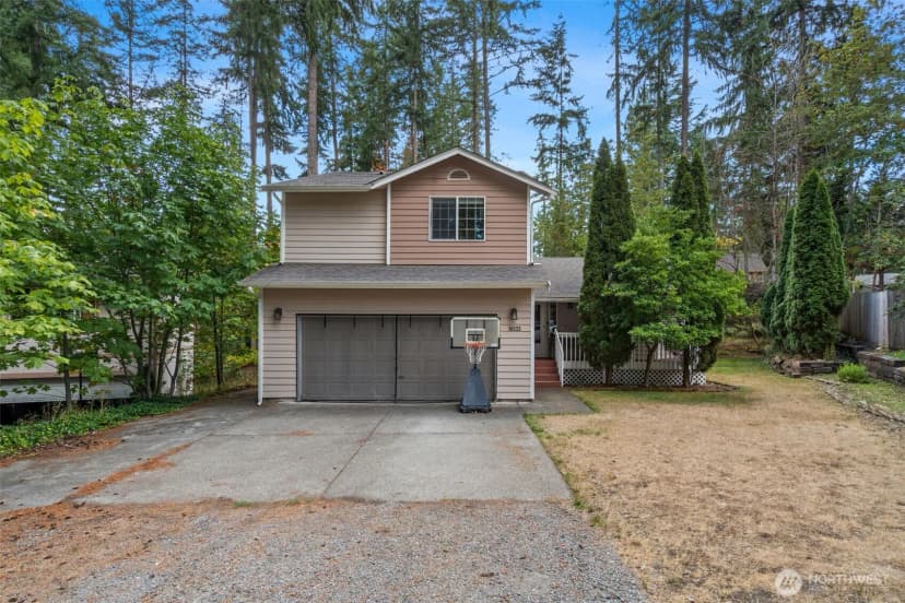 Property photo for 18133 Stoney Ct Se, Yelm