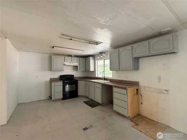 Property photo for 11316 Se 226th Street, Kent photo 3