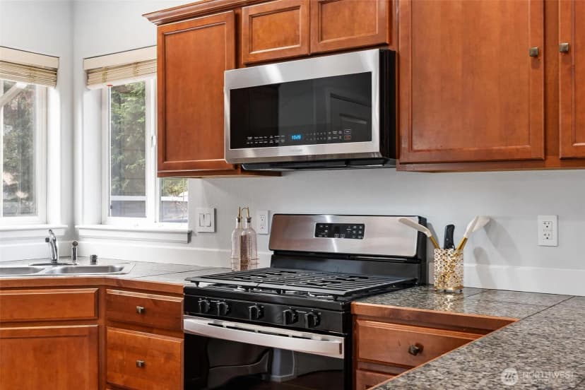 Property photo for 14332 11th Place W #9, Lynnwood photo 15