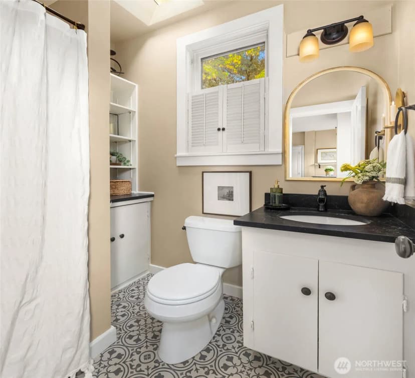 Property photo for 317 Avenue B, Snohomish photo 13