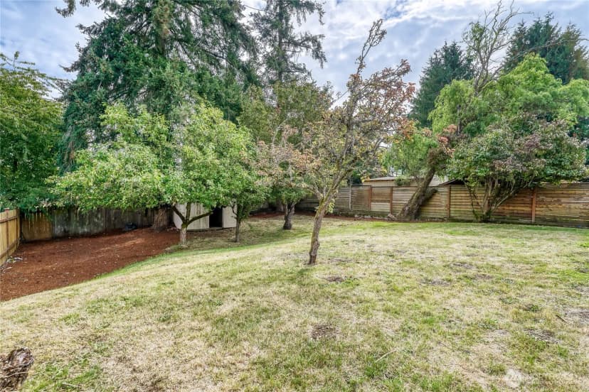 Property photo for 14014 43rd Avenue S, Tukwila photo 12