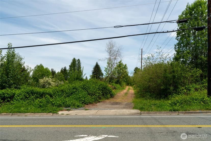 Property photo for 27414 Ne Big Rock Rd, Duvall photo 9