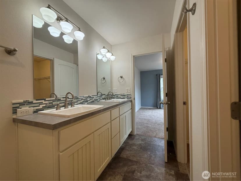 Property photo for 26209 N Place, Ocean Park photo 37