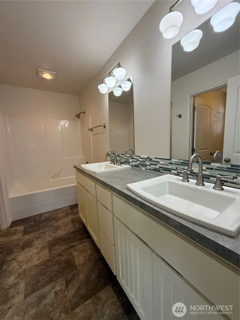 Property photo for 26209 N Place, Ocean Park photo 35