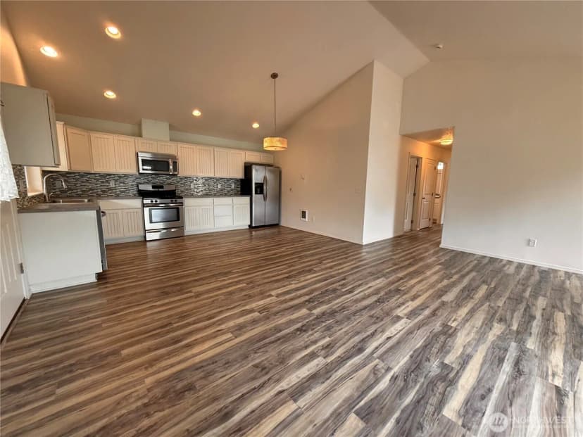 Property photo for 26209 N Place, Ocean Park photo 11