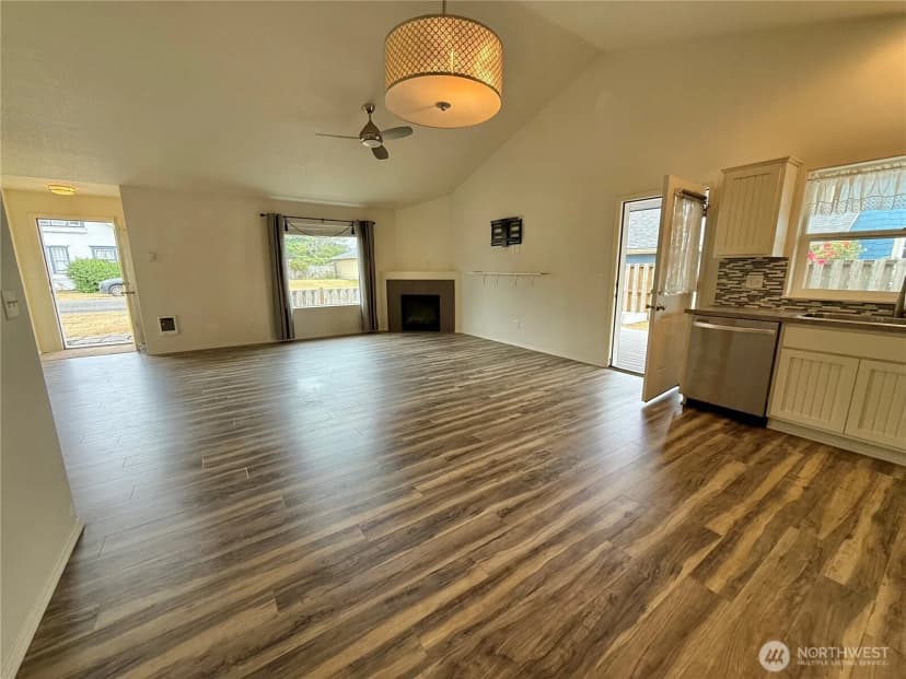 Property photo for 26209 N Place, Ocean Park photo 17